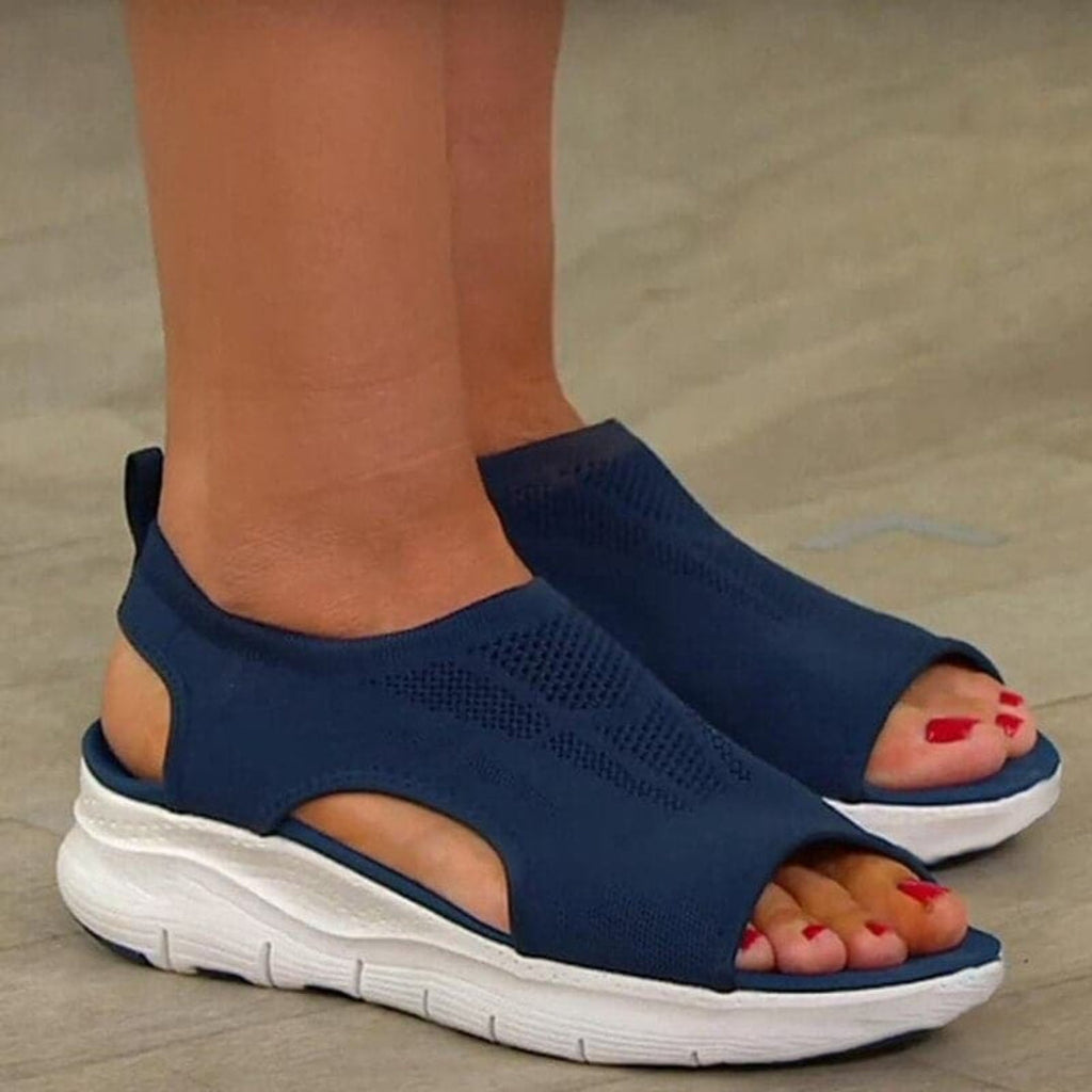 Sporty slip-on knit sandals with open toe