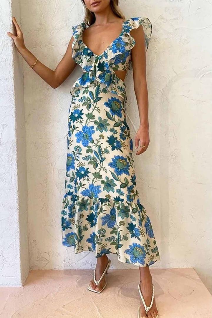 Flowy sleeveless summer maxi dress with ruffled straps