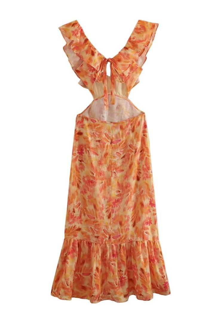 Flowy sleeveless summer maxi dress with ruffled straps