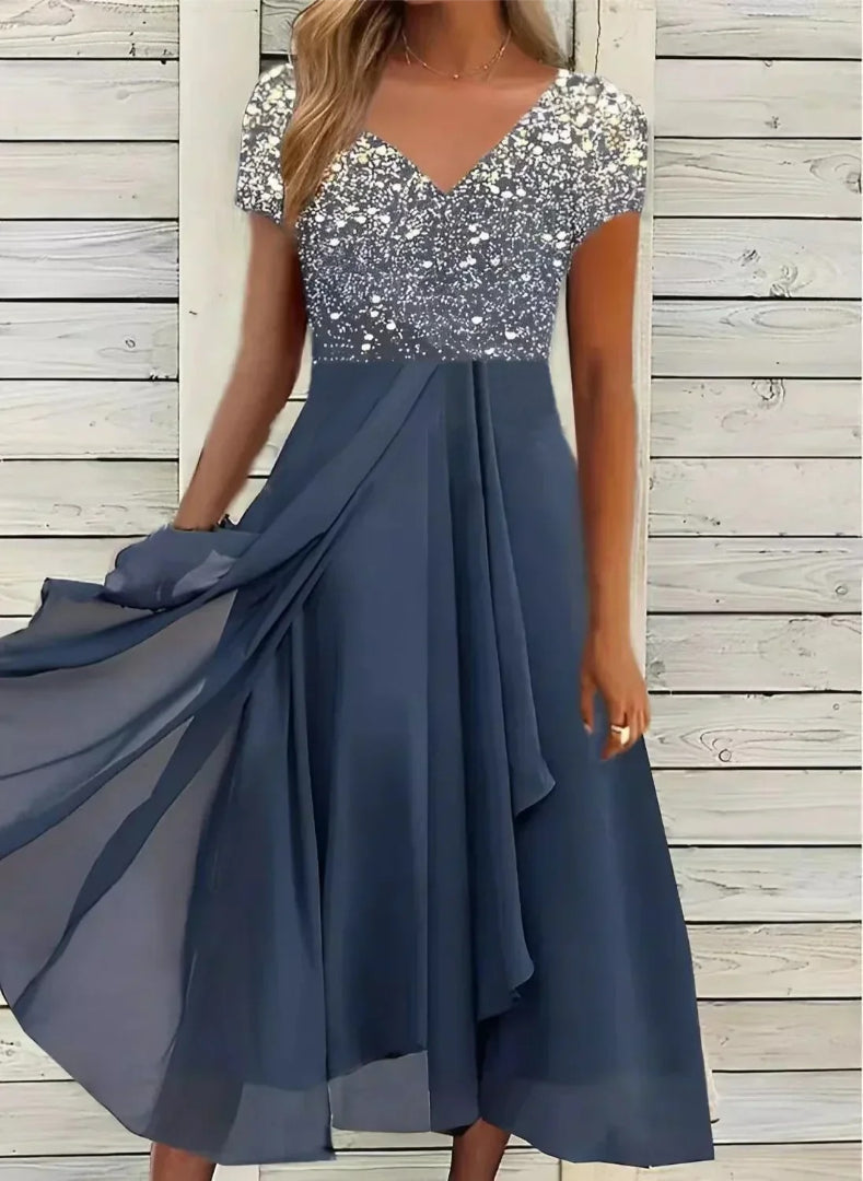 Chiffon midi dress with floral print and V-neckline