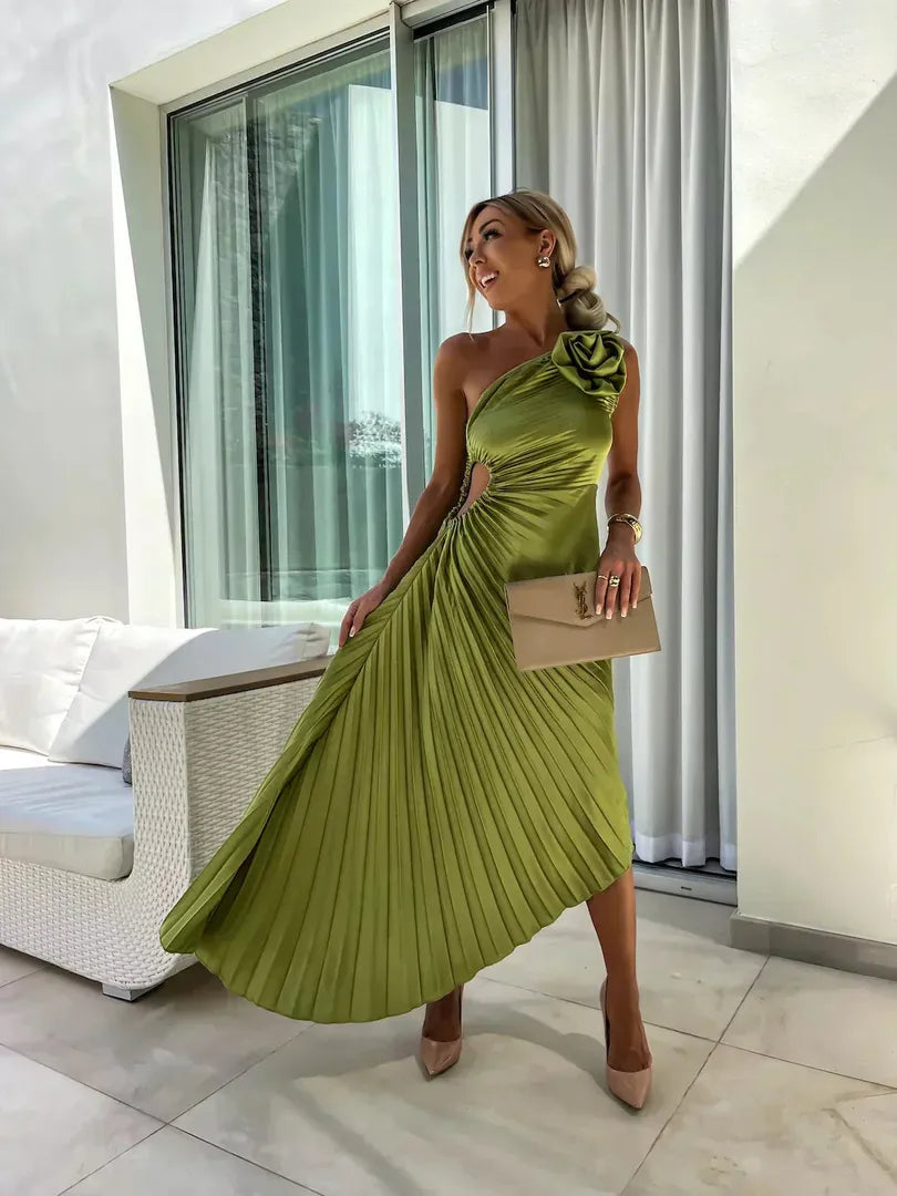 One-shoulder pleated midi dress