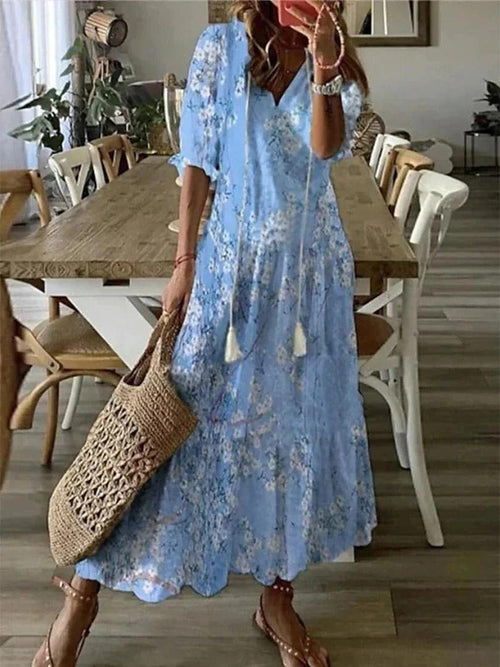 Boho style maxi dress with floral pattern and V-neckline