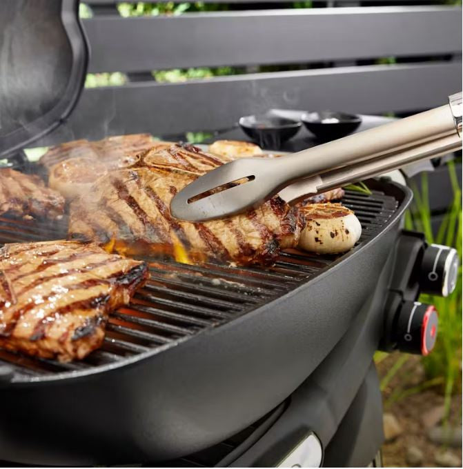 Weber Q3200N+ Gas Barbecue with Premium Cart 1501127