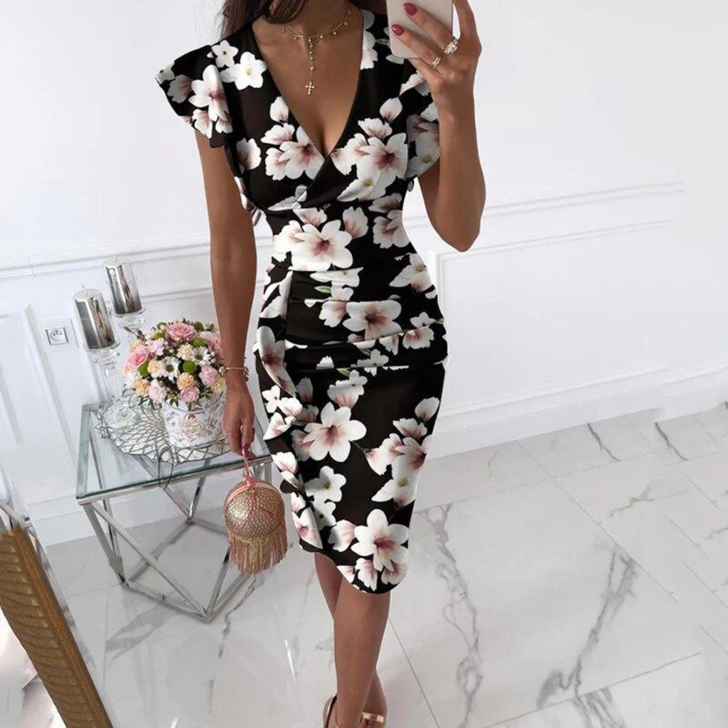 Printed dress with ruffled sleeves and V-neckline